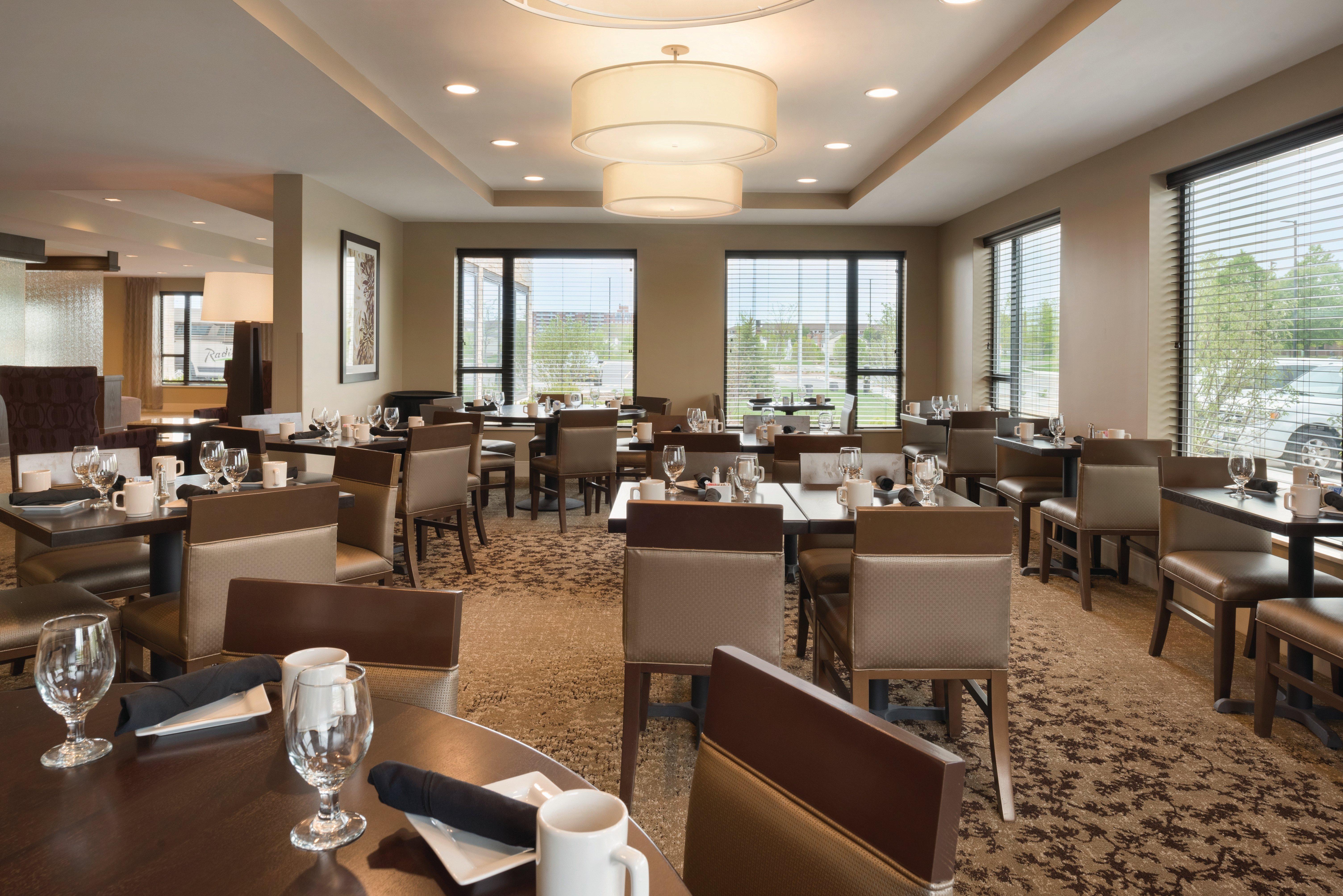 Holiday Inn Chicago Schaumburg By Ihg מראה חיצוני תמונה